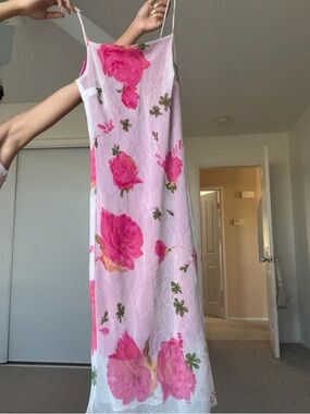 Sleeveless Pink Floral Midi Dress